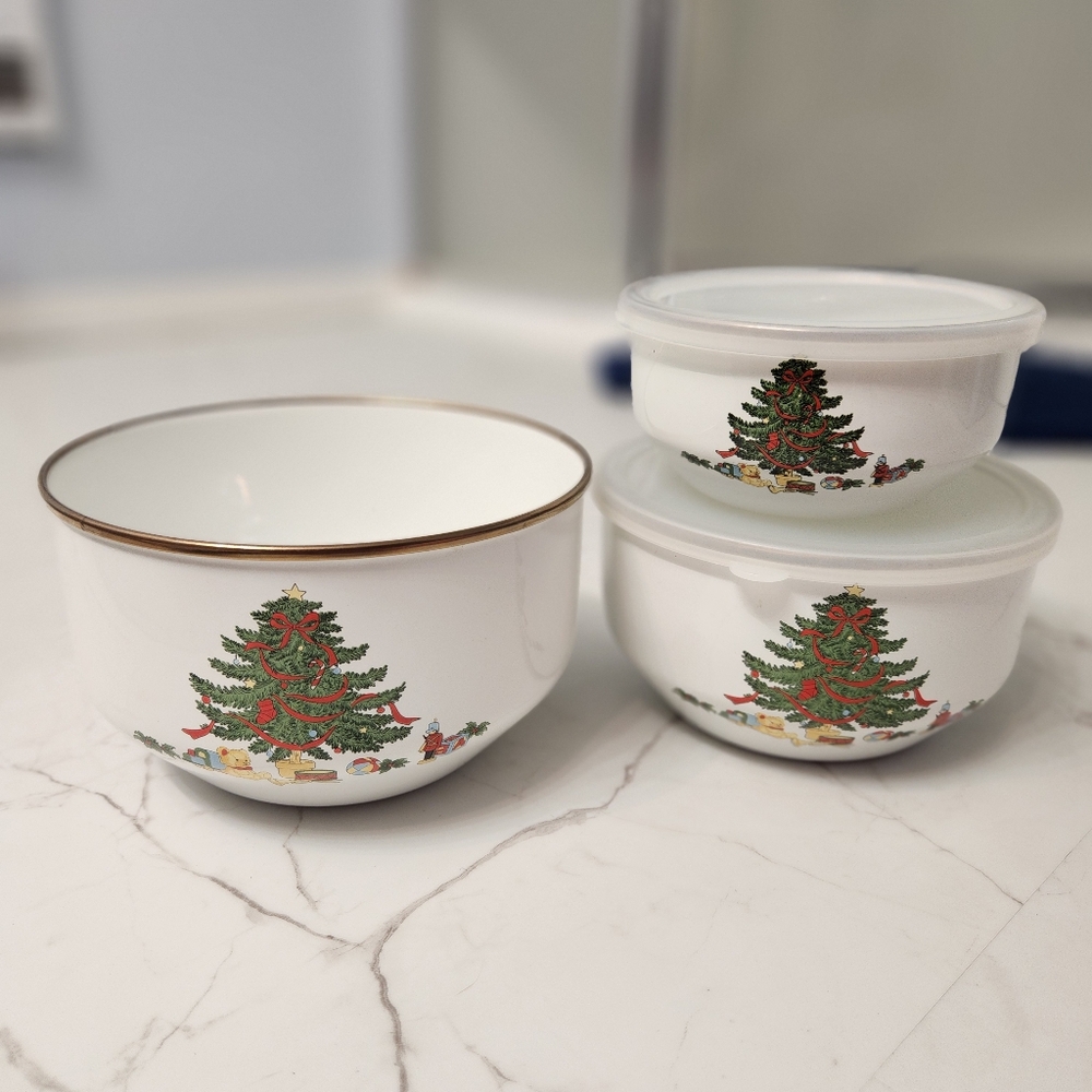 Set of 3 Vintage Christmas Tree Bowls